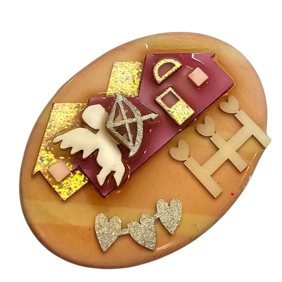 Lucinda Pink House Cupid Heart Arrow Pin - Picture 2 of 6